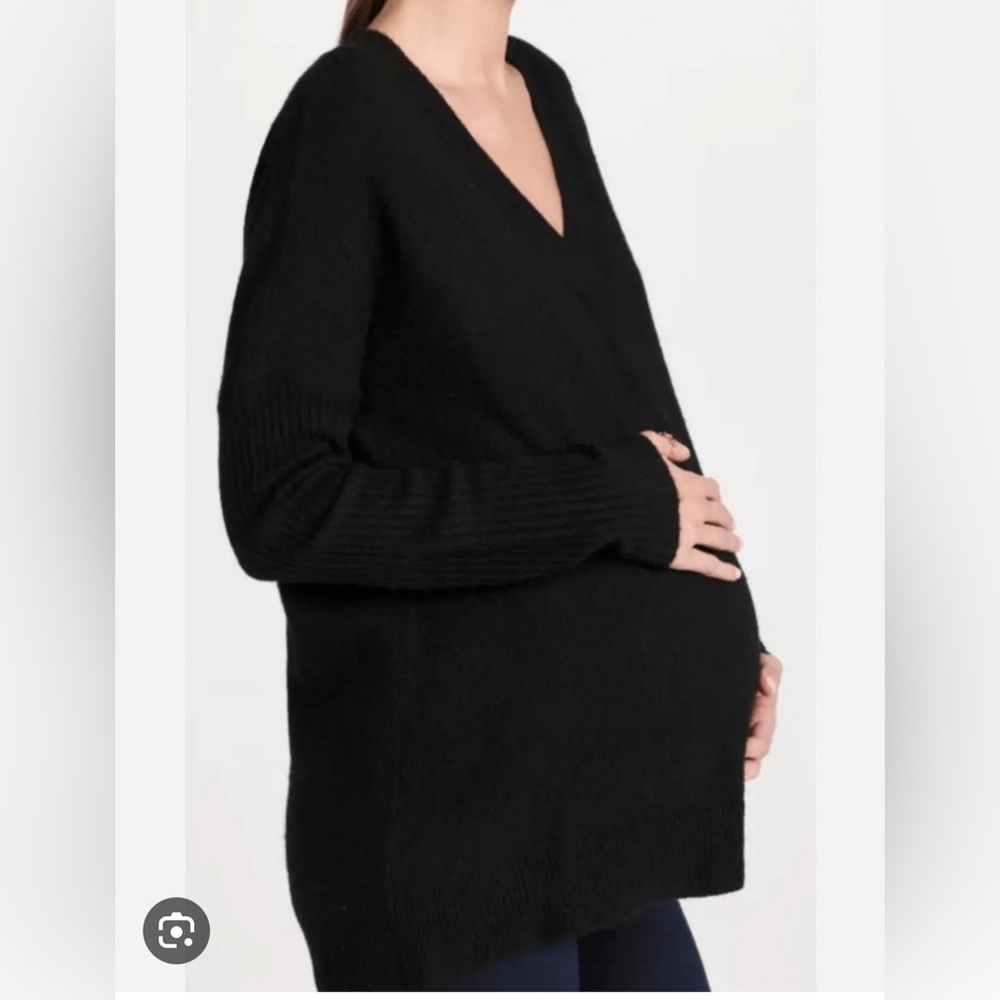 Hatch Eva Black Vneck Sweater size 2